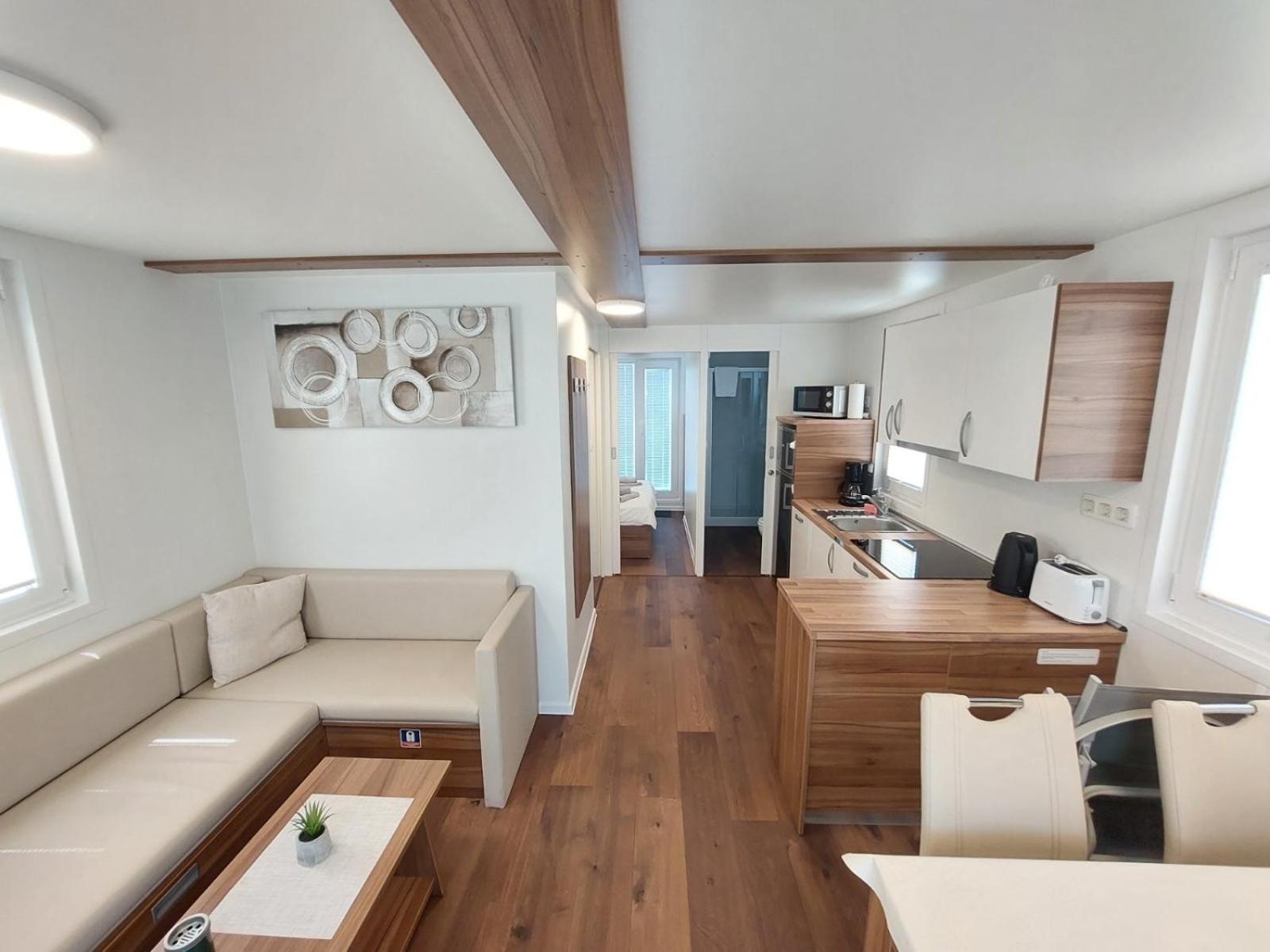 Vila House Boat Oliva - Floating House Pula Exteriér fotografie